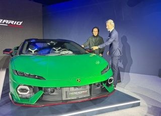 조현범 구속 유지에…한국앤컴퍼니 '전략 시계' 멈췄다