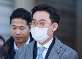 특검, '김건희 집사 게이트' 공범 IMS 대표 등 5명 기소