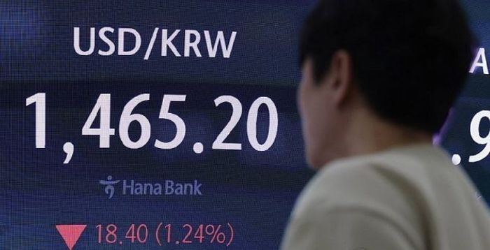 외환당국, 환율 구두개입…"원화 약세, 바람직하지 않아"