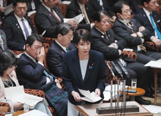 다카이치 "핵잠수함 보유 가능성 열어두겠다"