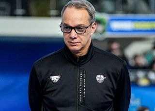 프로배구 우리카드, 마우리시오 파에스 감독과 동행 마감