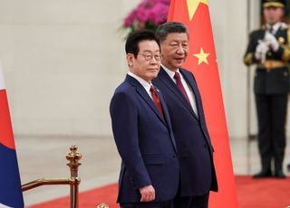 韓中, 기술혁신·환경·식품 등 15건 '맞손'…경제·통상 협력 복원