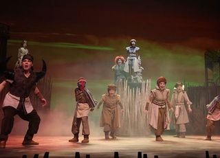 동화적 상상력과 무대 예술의 만남…‘어른이’를 위한 위로의 무대들