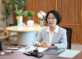추미애 "태움은 교육이 아닌 명백한 직장 내 괴롭힘...뿌리뽑겠다"