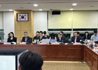 부동산 막더니 증시는 '레버리지 도박판'…삼전·닉스 논란 국회로