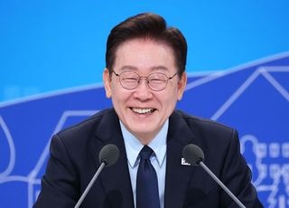 李대통령, 페루 대통령 취임식에 특사단…단장에 민홍철 의원