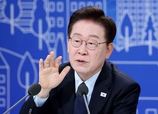 [속보] 李대통령, 7박11일 美·남미 순방길…서울공항 통해 출국