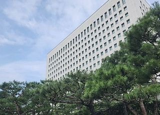 검찰, 3476억원대 반도체 소재 담합 적발…전·현직 임직원 5명 기소